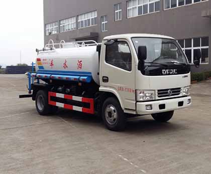 JMT5071GSSXF2F型洒水车